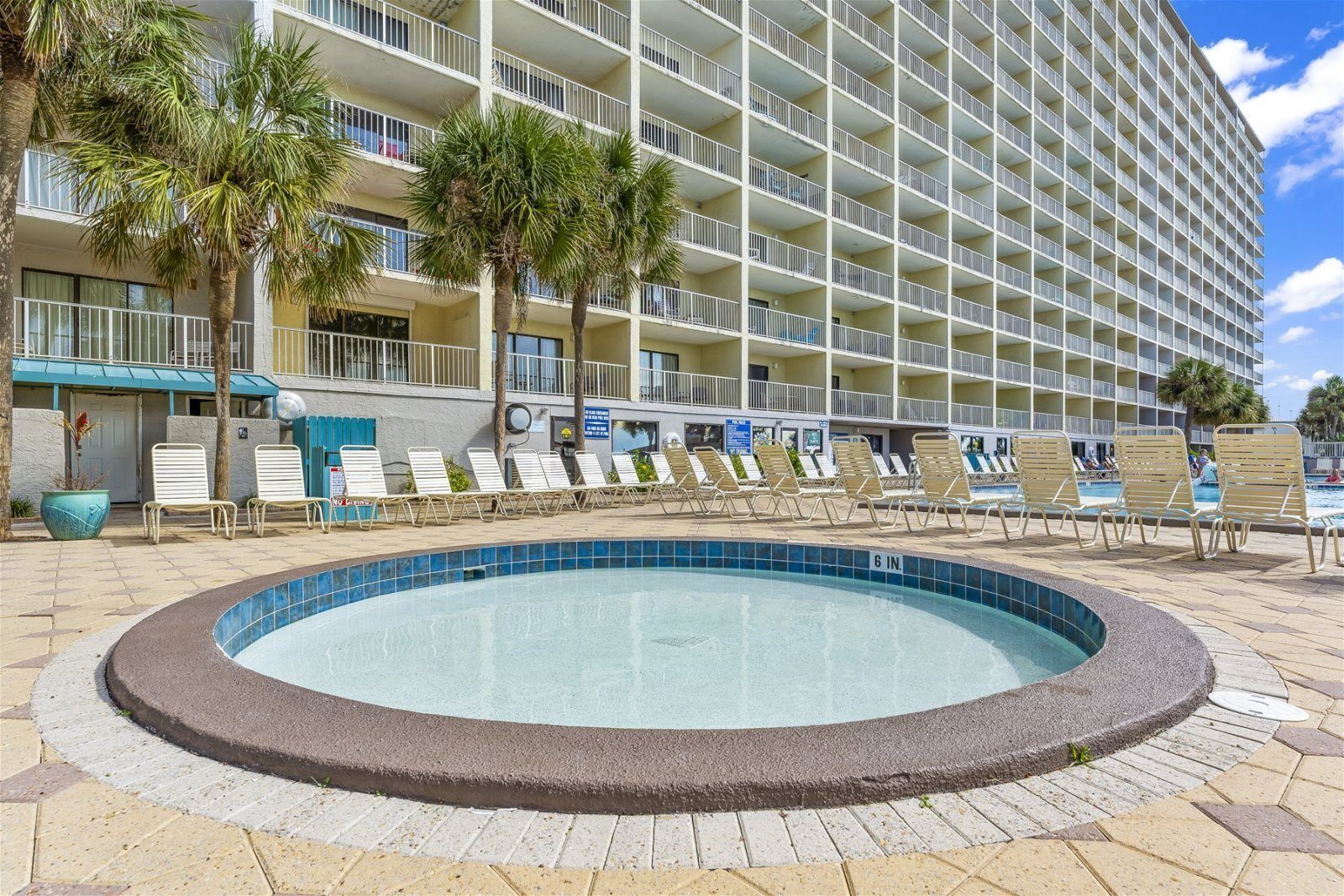 Condo, 1 très grand lit et 1 canapé-lit (The Summit 1128) | Piscine