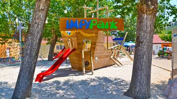 Children's play area - outdoor