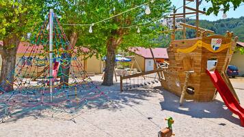 Children's play area - outdoor