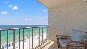 Condo, 1 King Bed with Sofa bed (The Summit 1409) | Property grounds