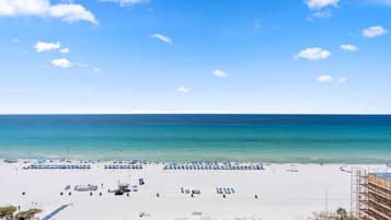 Condo, 1 cama King e sofá-cama (The Summit 1205) | Praia | Na praia