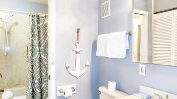 Condo, 1 King Bed with Sofa bed (The Summit 215) | Bathroom | Hair dryer, towels