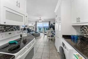 Condo, Multiple Beds (The Summit 1130) | Private kitchen - The Summit 1130 (Panama City Beach)