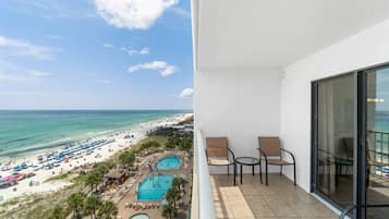 Condo, 1 cama King size y sofá cama (The Summit 1030) | Cocina privada | Horno, tostadora, máquina de hielo y comedor