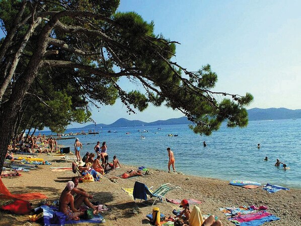 Beach nearby - Victoria Mobilehome Camping park Soline (Biograd na Moru)
