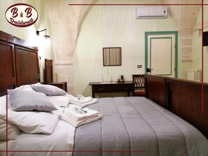 Wi-Fi gratuit, draps fournis