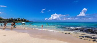 Peaceful home near the ocean with loft, pool, tennis. Ping-Pong & beach chairs