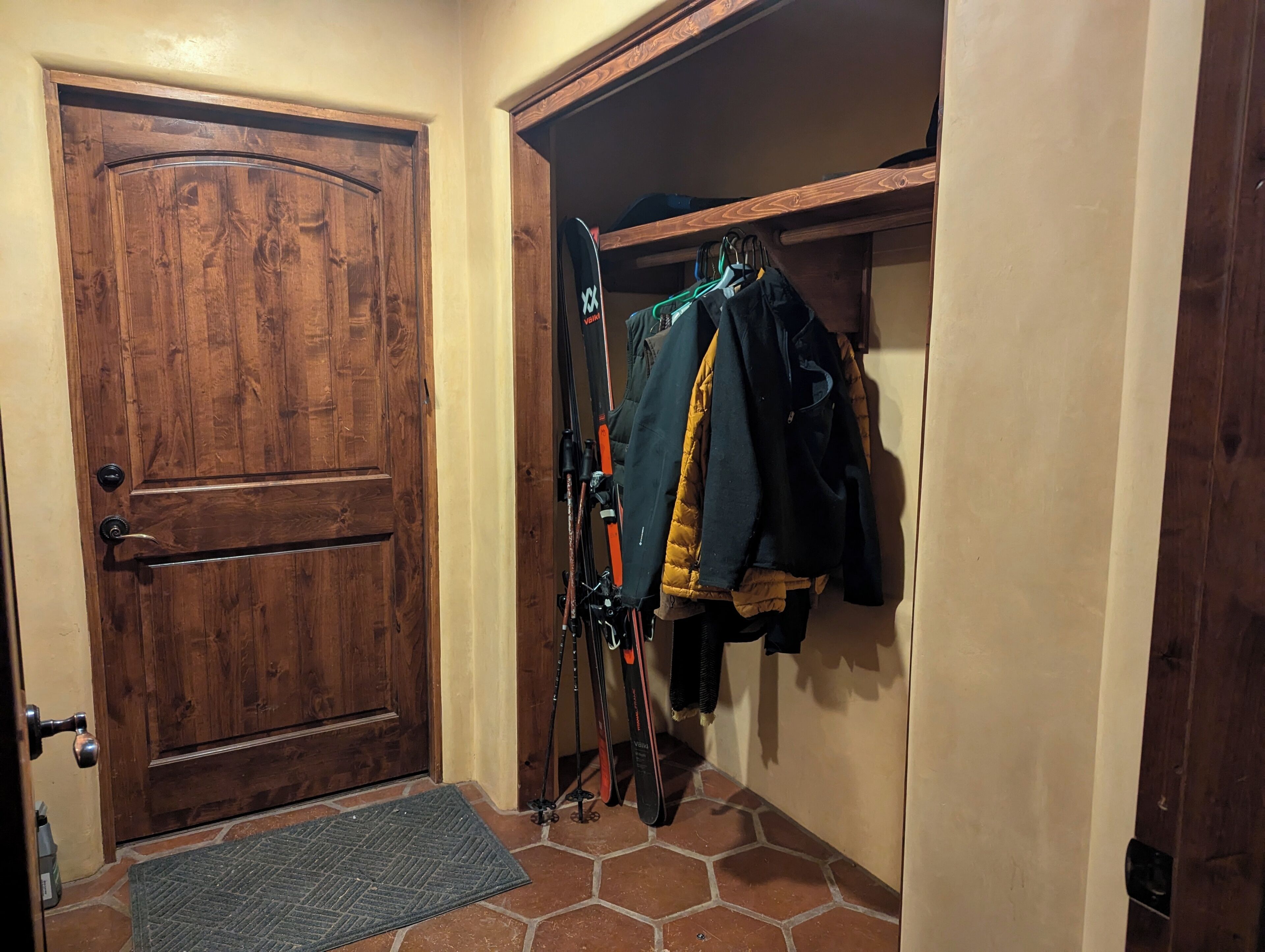 Hall closet for storing ski, hike, bike or river gear!