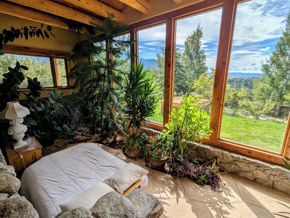 6 Schlafzimmer, Schreibtisch, Bügeleisen/Bügelbrett, kostenloses WLAN