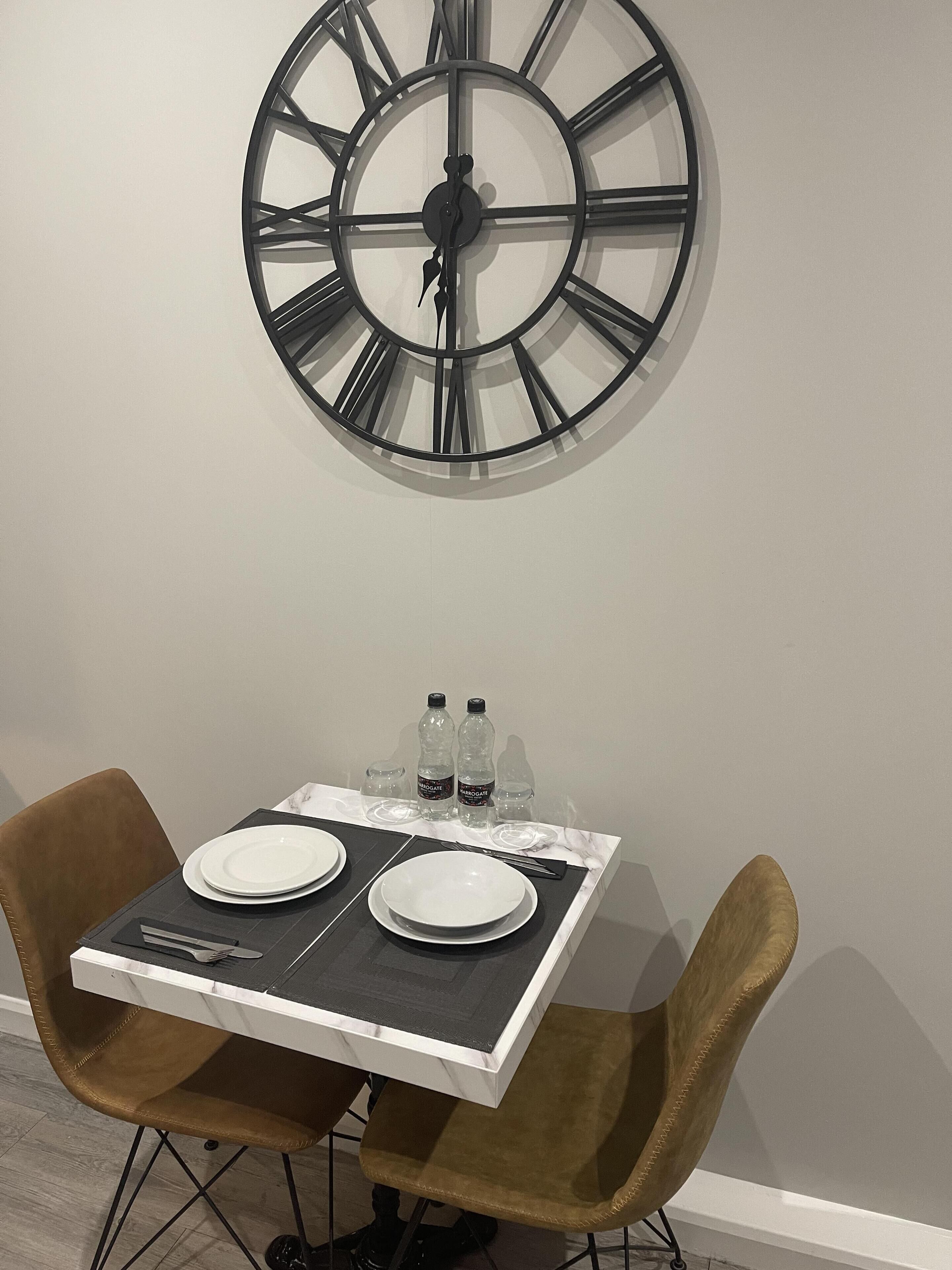 deluxe studio, accessible, ensuite | interior