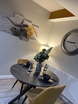 Exclusive Apartment, Ensuite | Interior - 42 Apart-hotel (Scunthorpe)