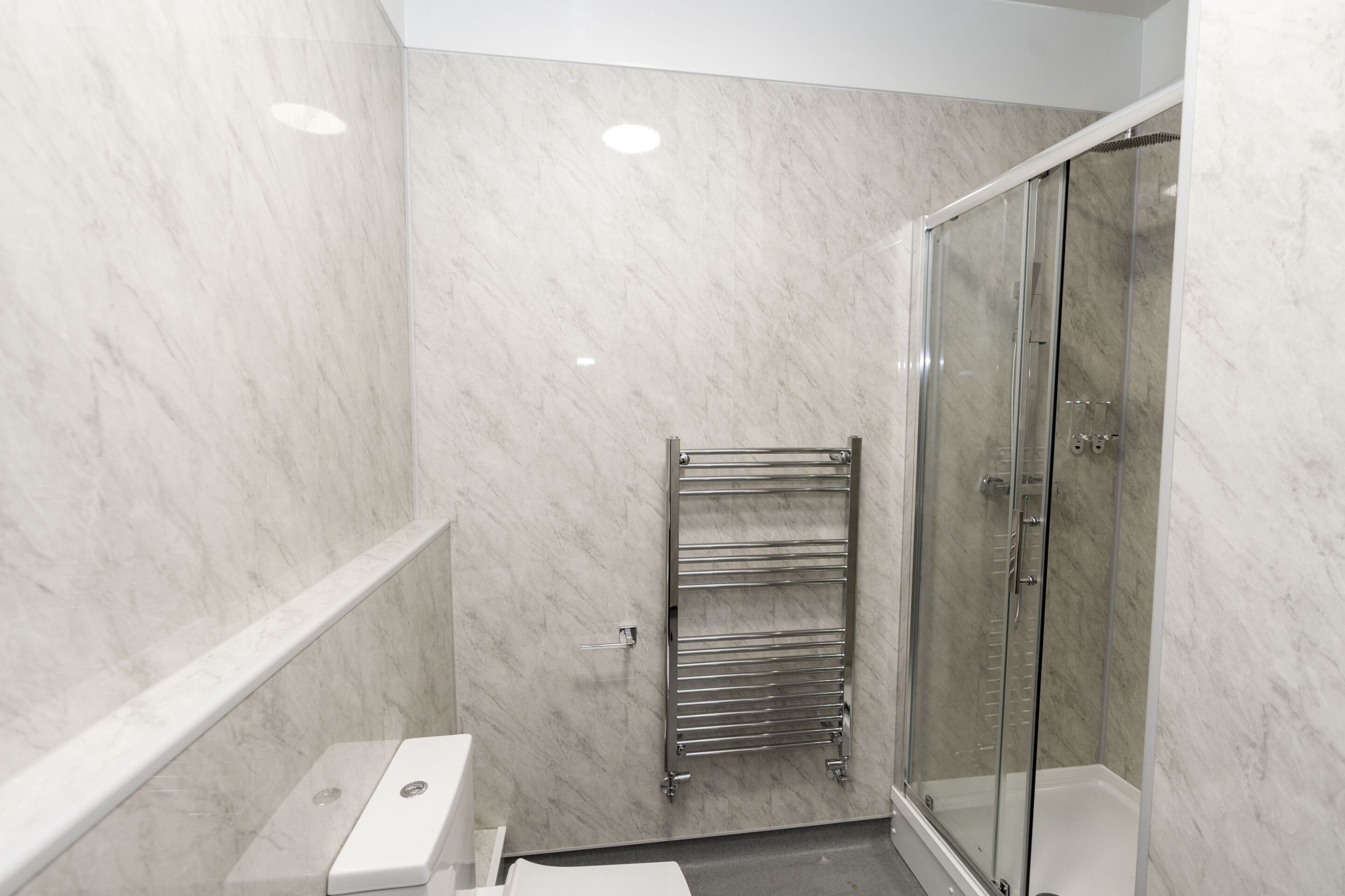 standard single room, ensuite | bathroom