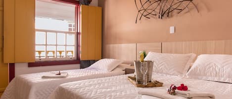 迷你吧、獨特裝潢、布置獨特、免費無線上網