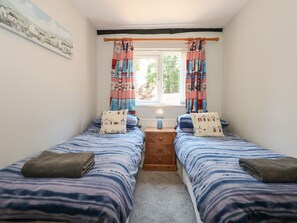 Cottage | 2 bedrooms, individually decorated, individually furnished, free WiFi - Hadleigh Farm Cottage (King's Lynn)
