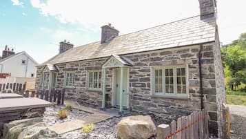 Cottage | Exterior