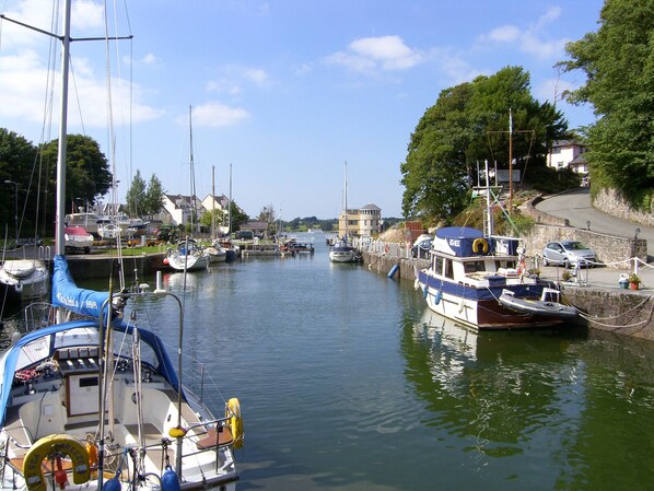 Cottage | Marina