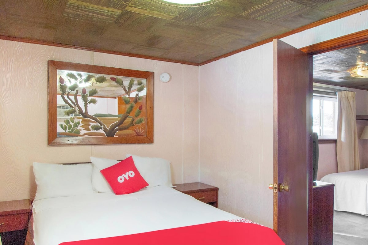 Suite, 2 Schlafzimmer | Schreibtisch, Bügeleisen/Bügelbrett, kostenlose Zustellbetten