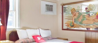 โอโย โรงแรมวิลค์สบาร์ อีสต์