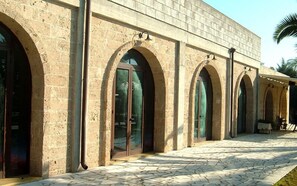 Exterior - Tenuta Santrifone (Secli)