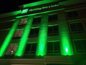 Exterior - Holiday Inn Hotel & Suites Hopkinsville - Convention Ctr by IHG (Hopkinsville)