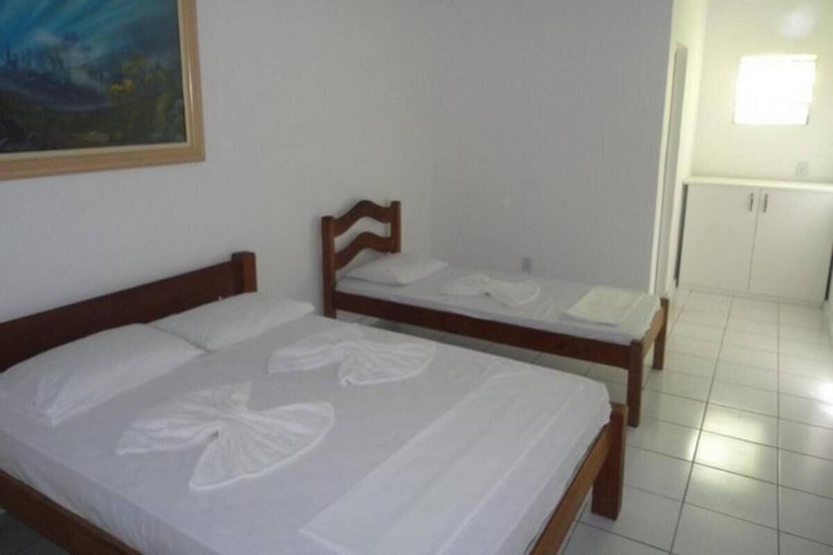 Minibar, rollaway beds