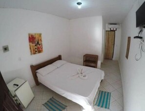 Minibar, rollaway beds