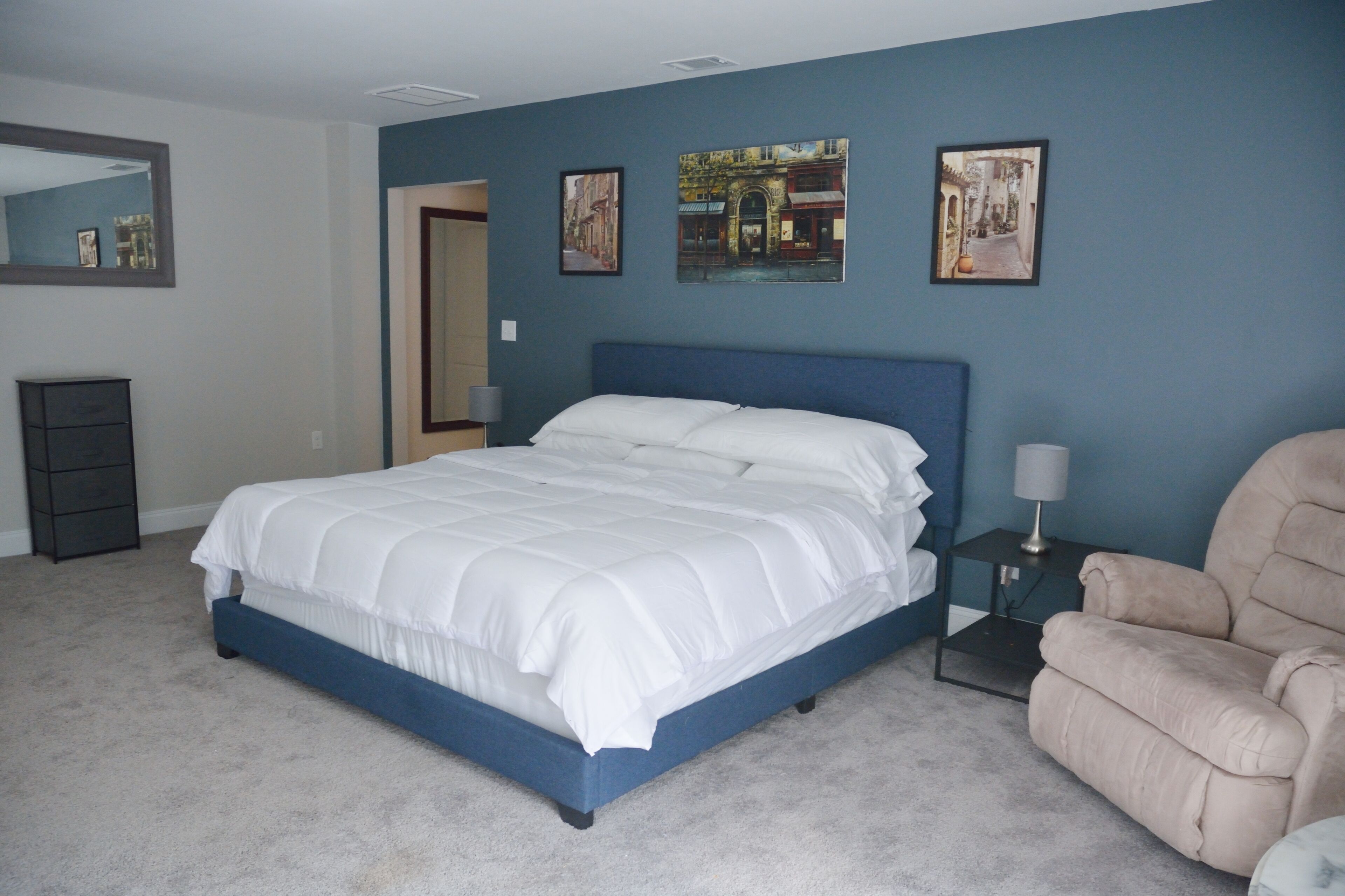 4 soverom, reiseseng for barn, wi-fi (inkludert) og sengetøy