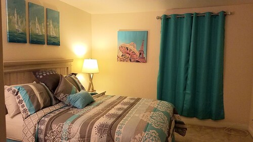 ❤ Lovely condo! Walking distance to Strip with pool & spa