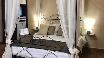 1 bedroom, in-room safe, travel crib, free WiFi