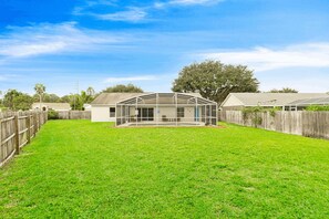 Khuôn viên nơi lưu trú