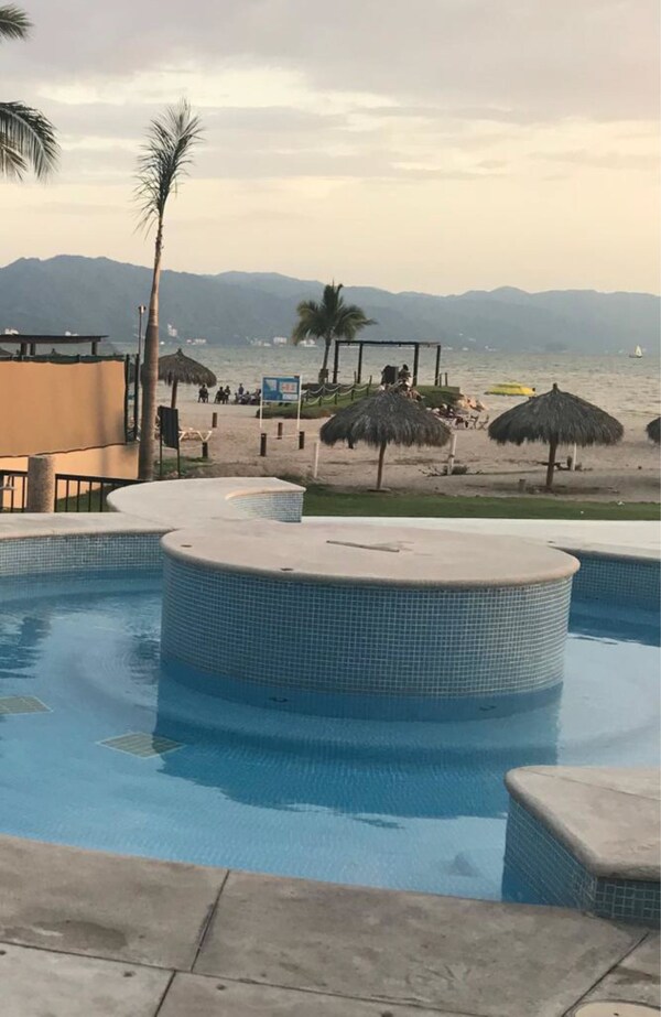 Encantador Departamento Con Vista Al Mar - Puerto Vallarta