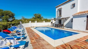 Pool - Cantoblanco I Viñuela by Ruralidays (Málaga)