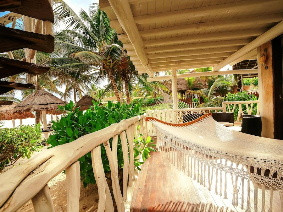 Deluxe Room, Ocean View, Ground Floor | 1 bedroom, minibar, in-room safe, iron/ironing board