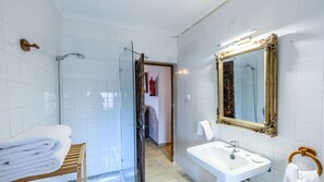 Bathtub, hair dryer