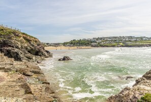 Beach nearby - A spacious, detached four-bedroom holiday home just a mile from the beach. (Trelights)