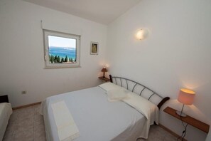 2 quartos, Wi-Fi de cortesia, roupa de cama