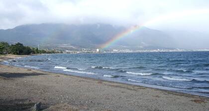 Youth Hostel WANIHIMA~Lakiside BIWA