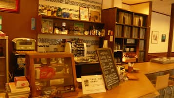 Coffee shop