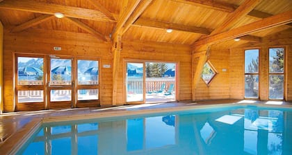 Appartement Duplex de Montagne | Local Ă  Skis GRATUIT + AccĂšs Piscine couverte