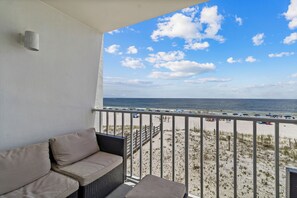 Property grounds - Island Shores 350 by Liquid Life (Gulf Shores)