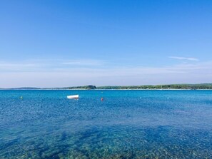 Platja a a prop