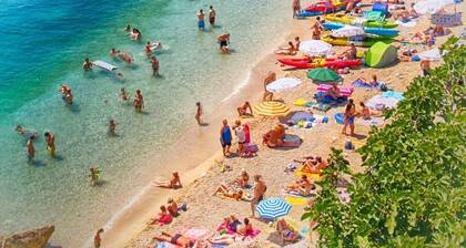 Room in Dubrovnik with Air condition, WIFI, Washing machine (4246-3)