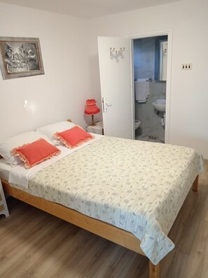 2 soverom, wi-fi (inkludert) og sengetøy