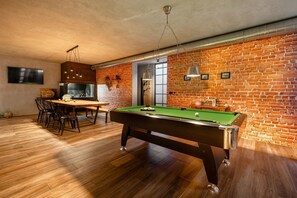 Game room - Holiday Home in Višnjan with Seaview, Terrace, Air condition, WIFI (4840-1) (Višnjan)