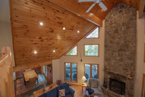TV, fireplace, DVD player