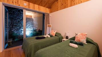 2 Schlafzimmer, Bügeleisen/Bügelbrett, Reisekinderbett, kostenloses WLAN