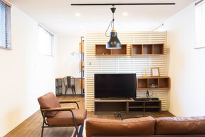 Flat-screen TV - Coton (Kanonji)