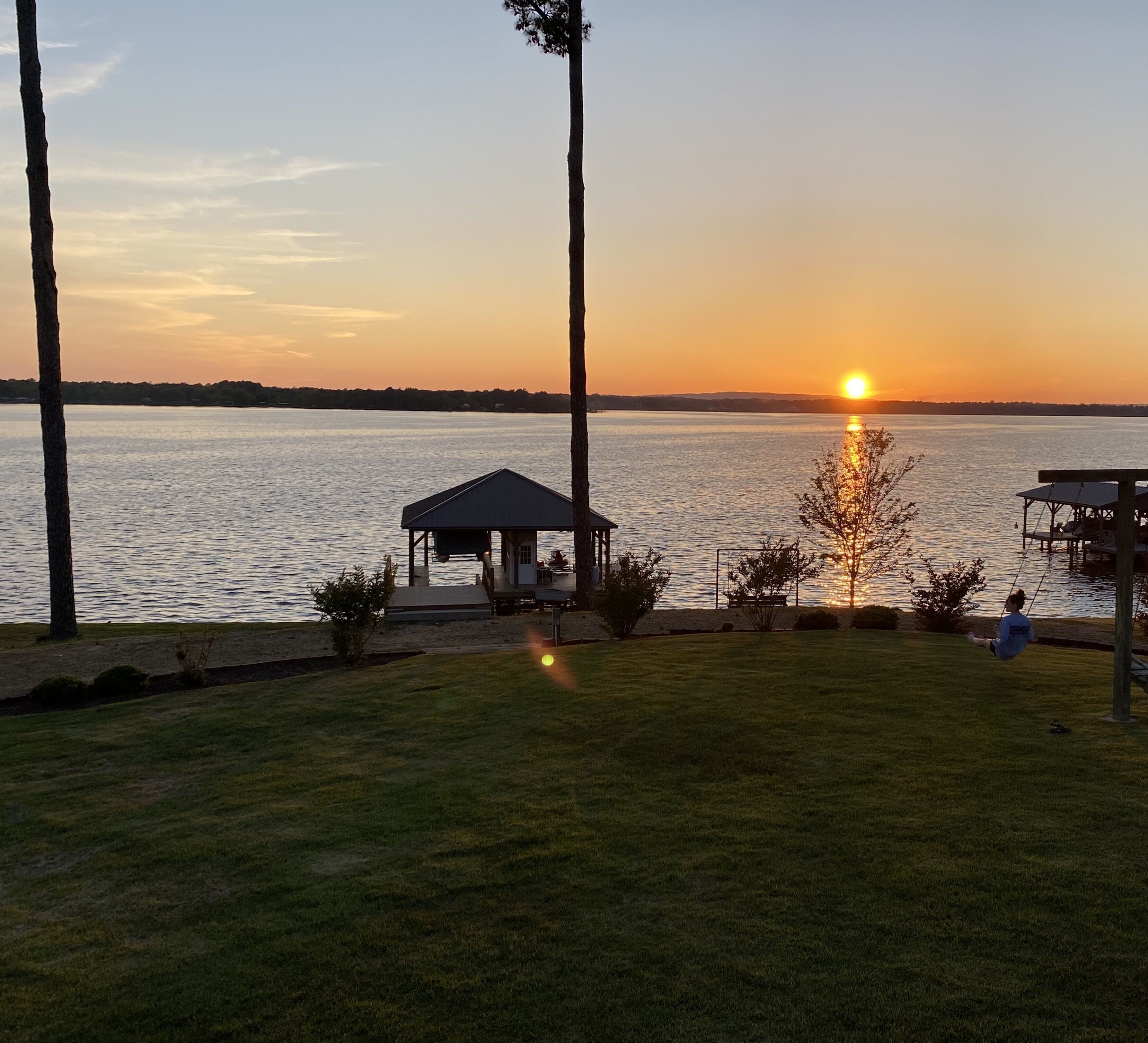 Family Lake House for boating & fishing