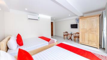 Desk, free WiFi, bed sheets