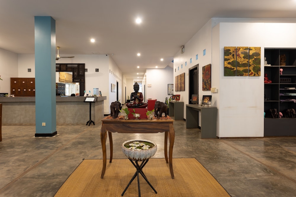 Amber Angkor Villa Hotel & Spa, Siem Reap by null